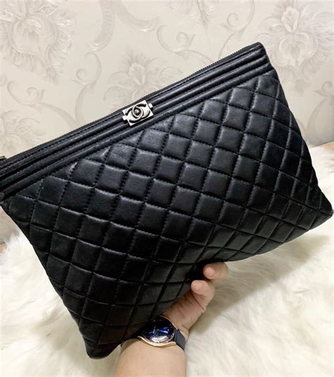 chanel clutch amazon.